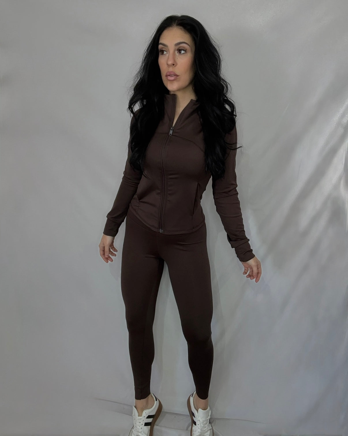 Conjunto yoga marrón