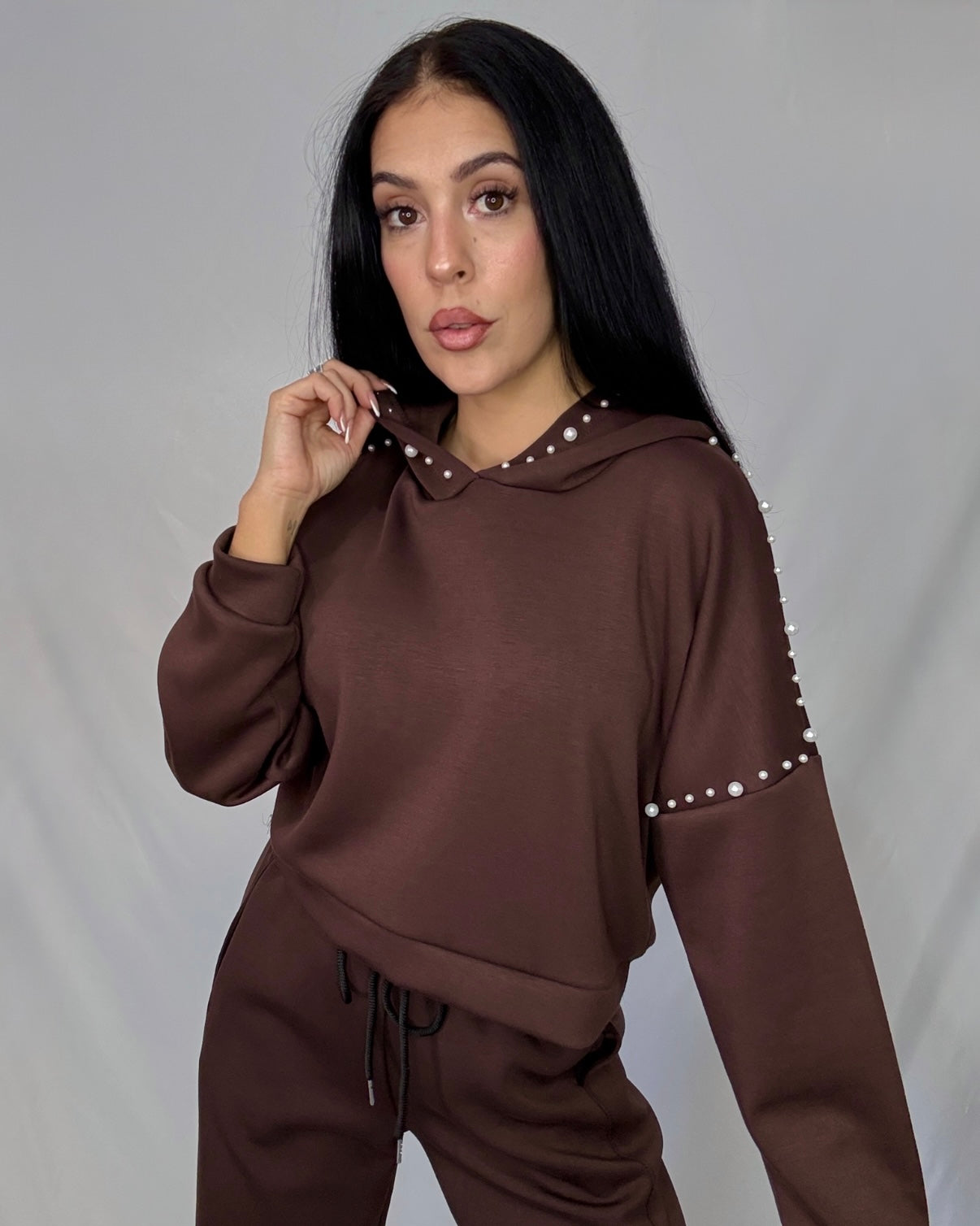Sudadera perlas marrón chocolate