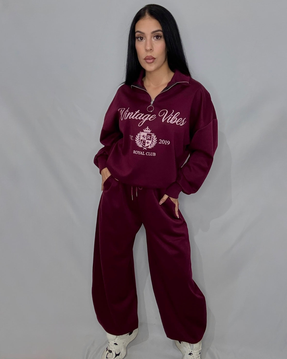 Conjunto Vintage Burdeos