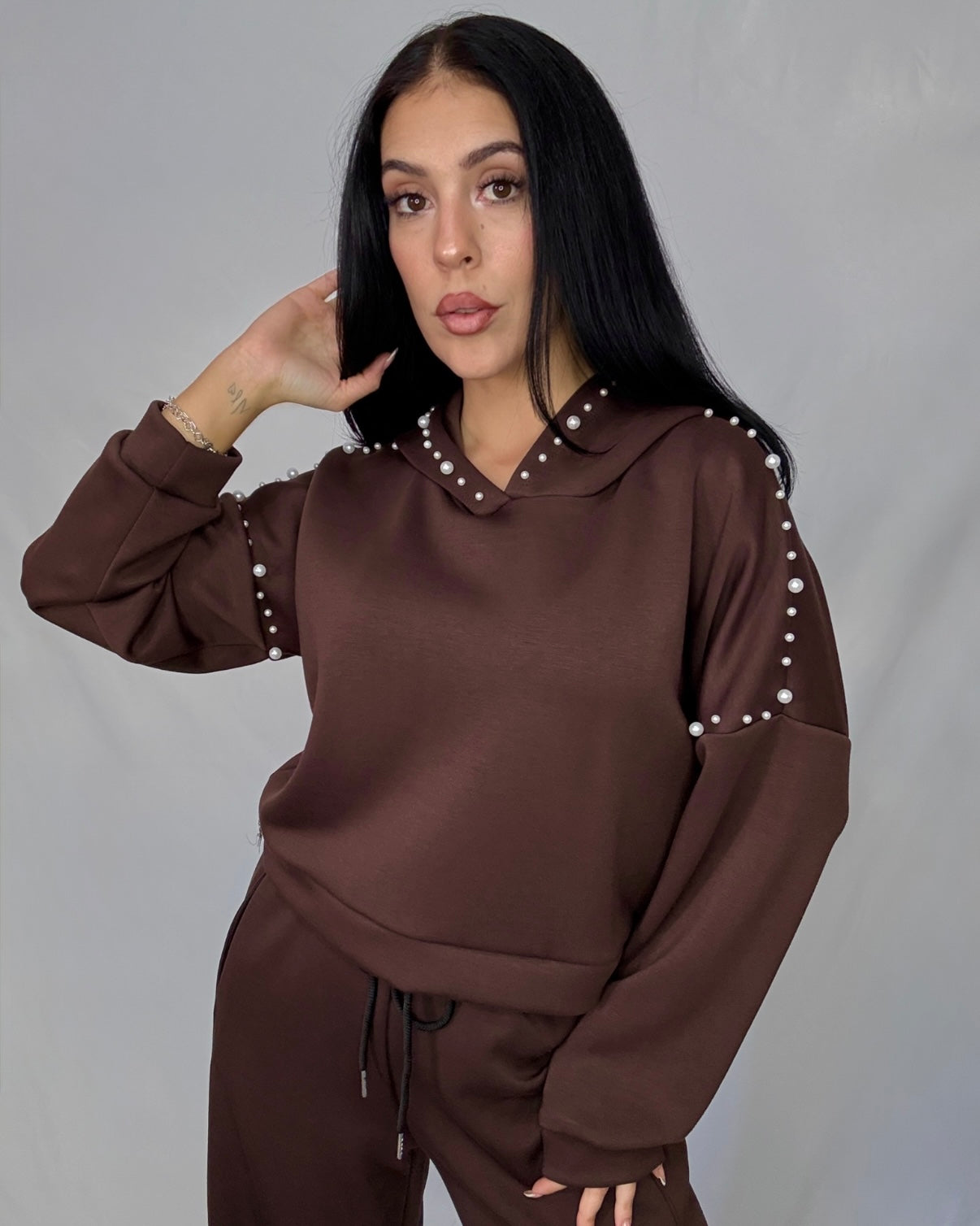 Sudadera perlas marrón chocolate