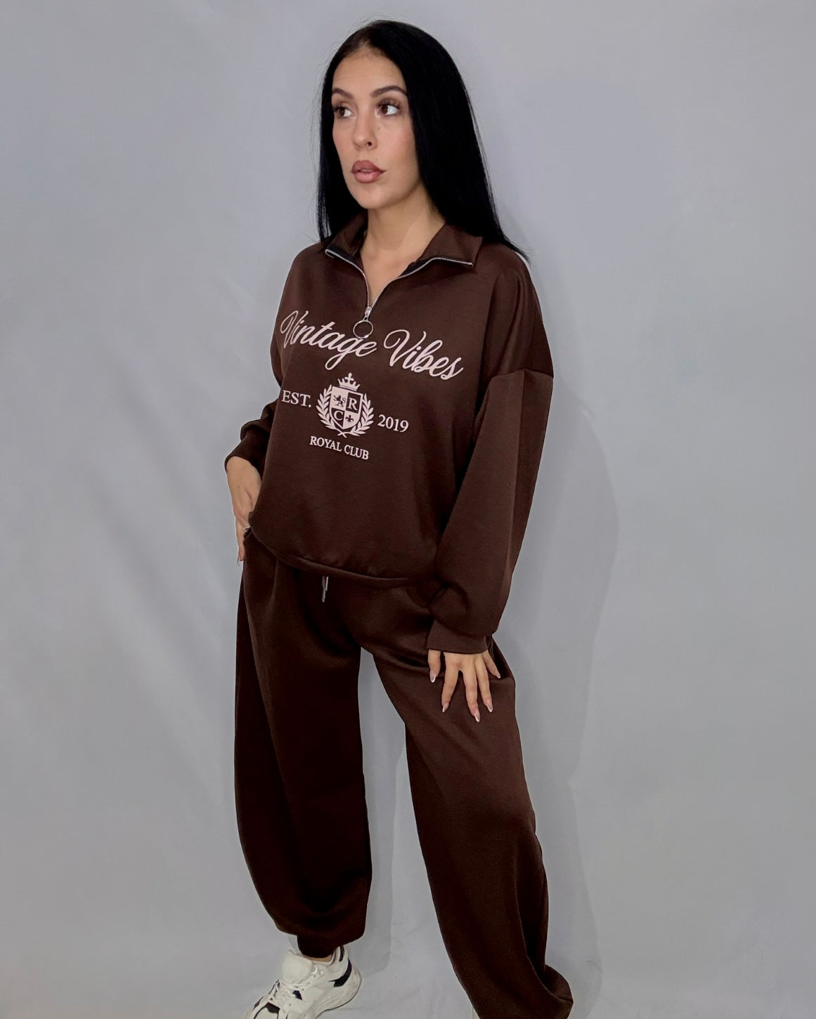 Conjunto Vintage marrón chocolate