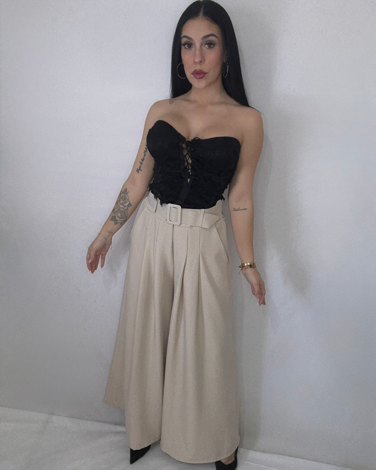 Pantalón palazzo beige