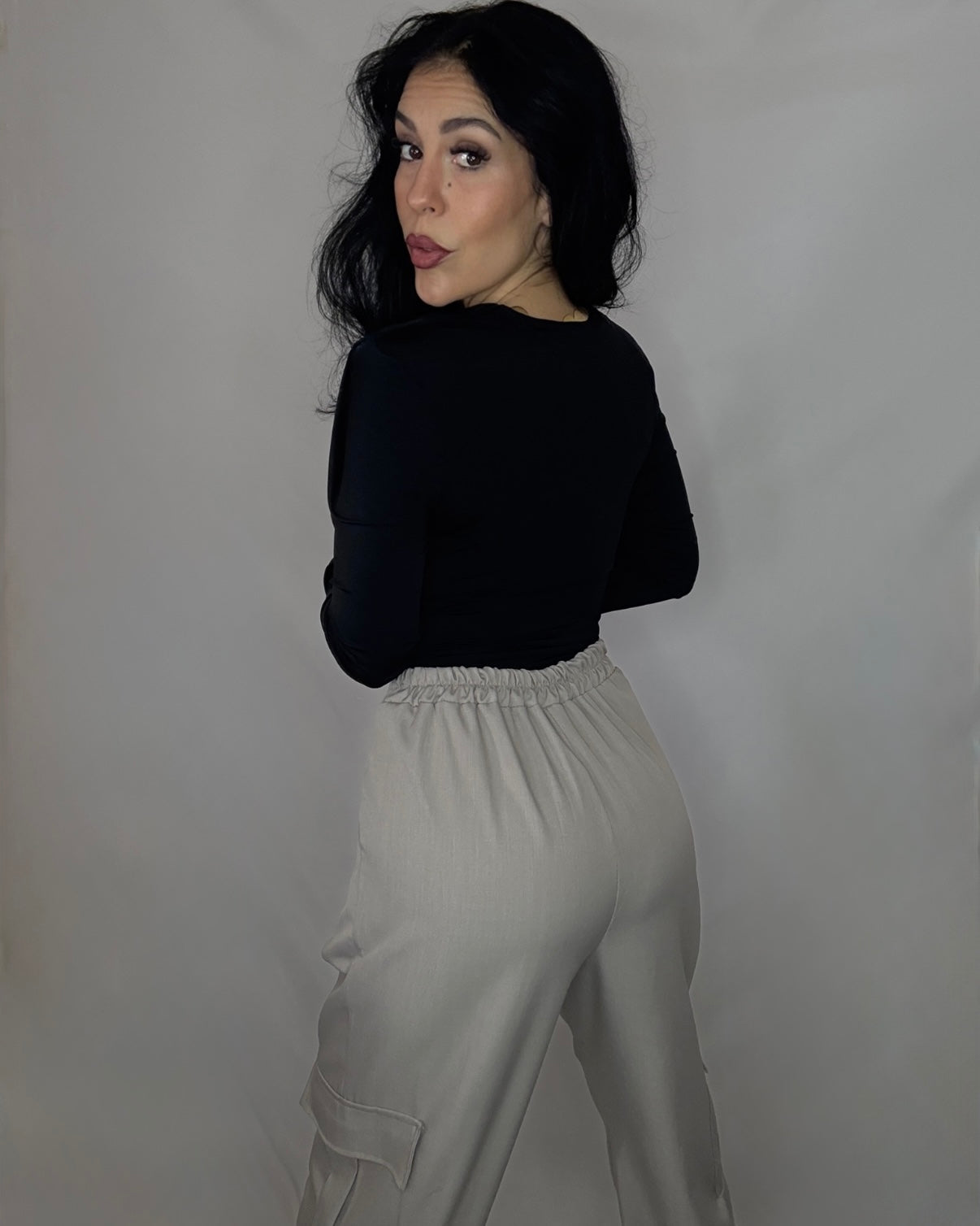 Pantalón bolsillo taupe