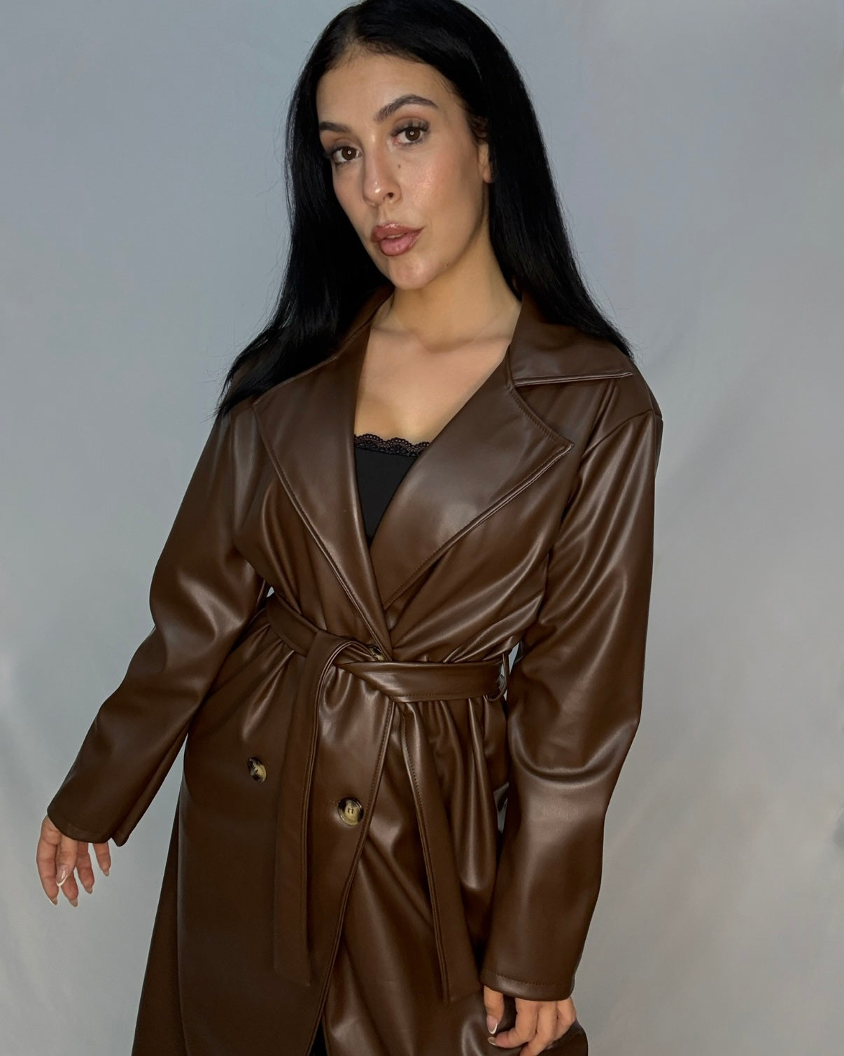 Gabardina polipiel marrón chocolate