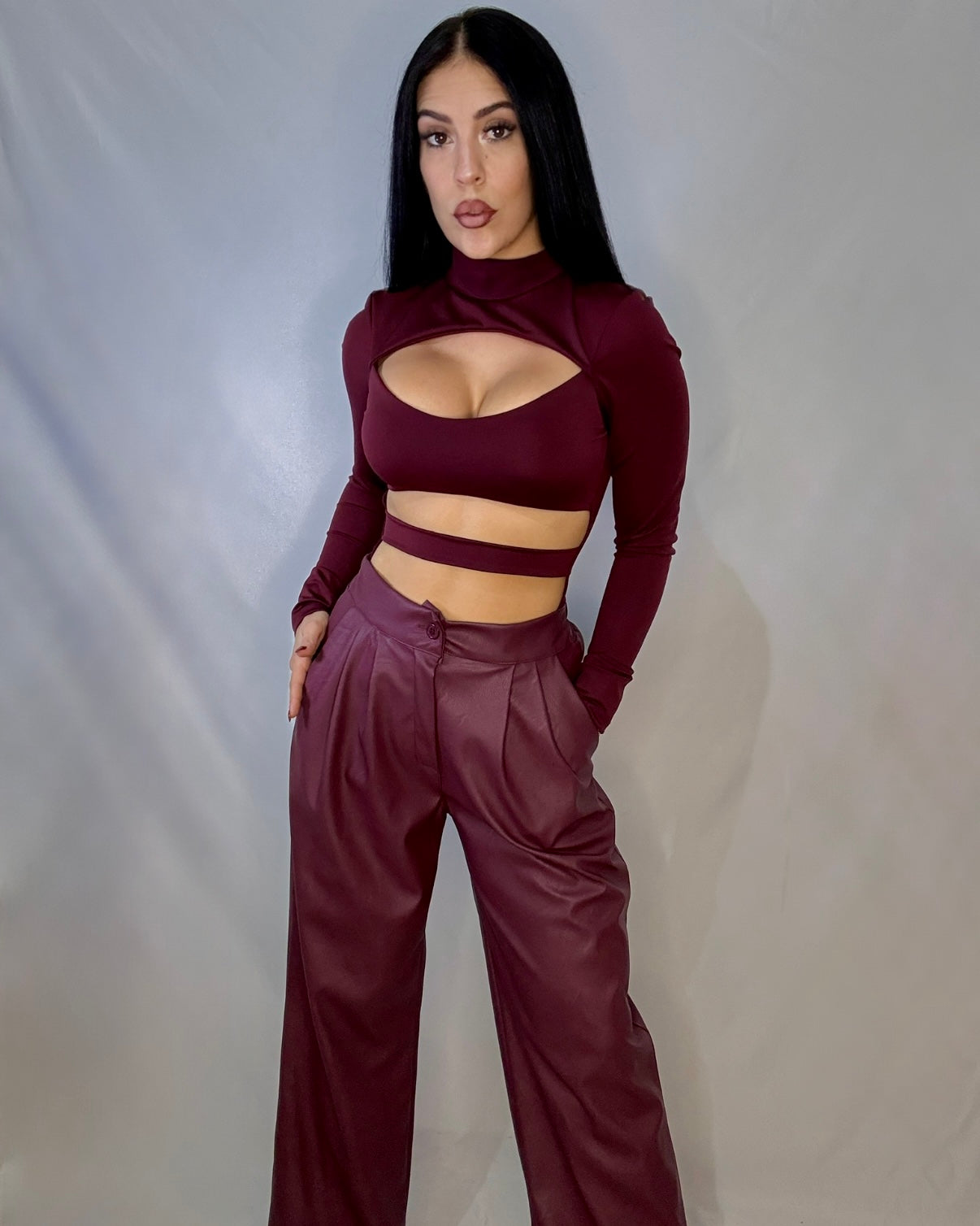 Pantalón polipiel Burdeos