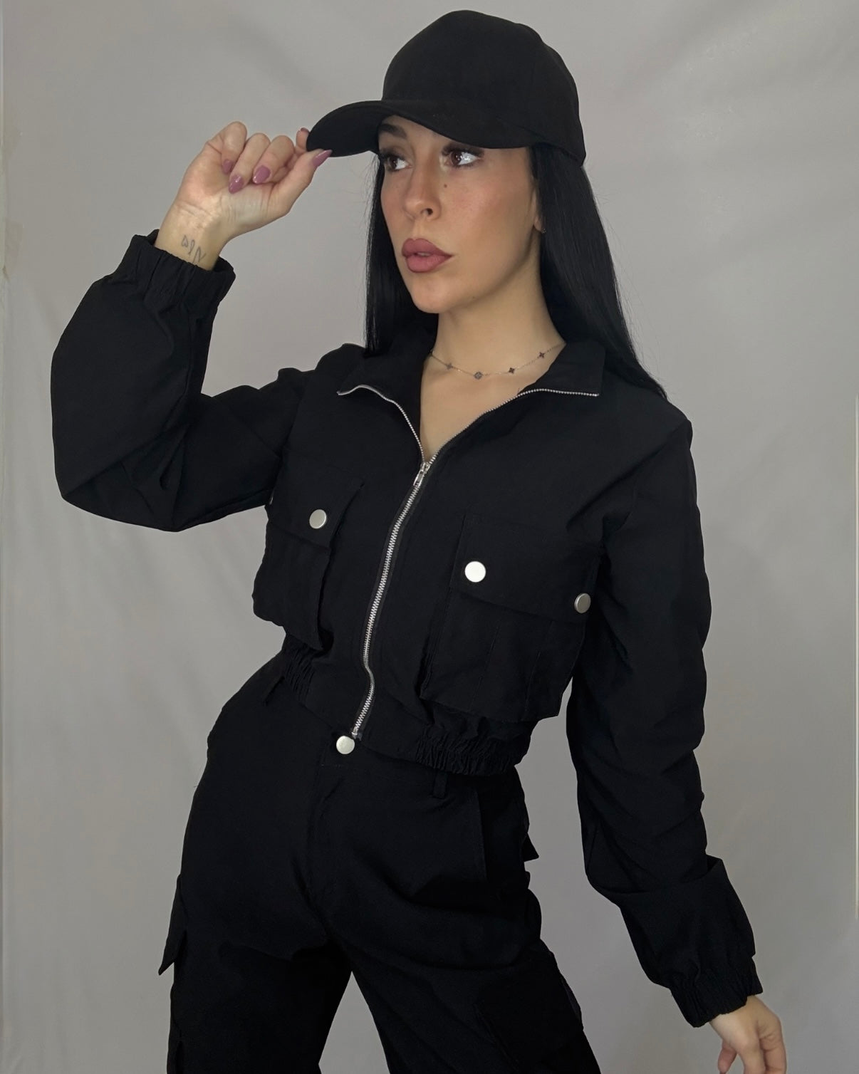 Conjunto cargo negro