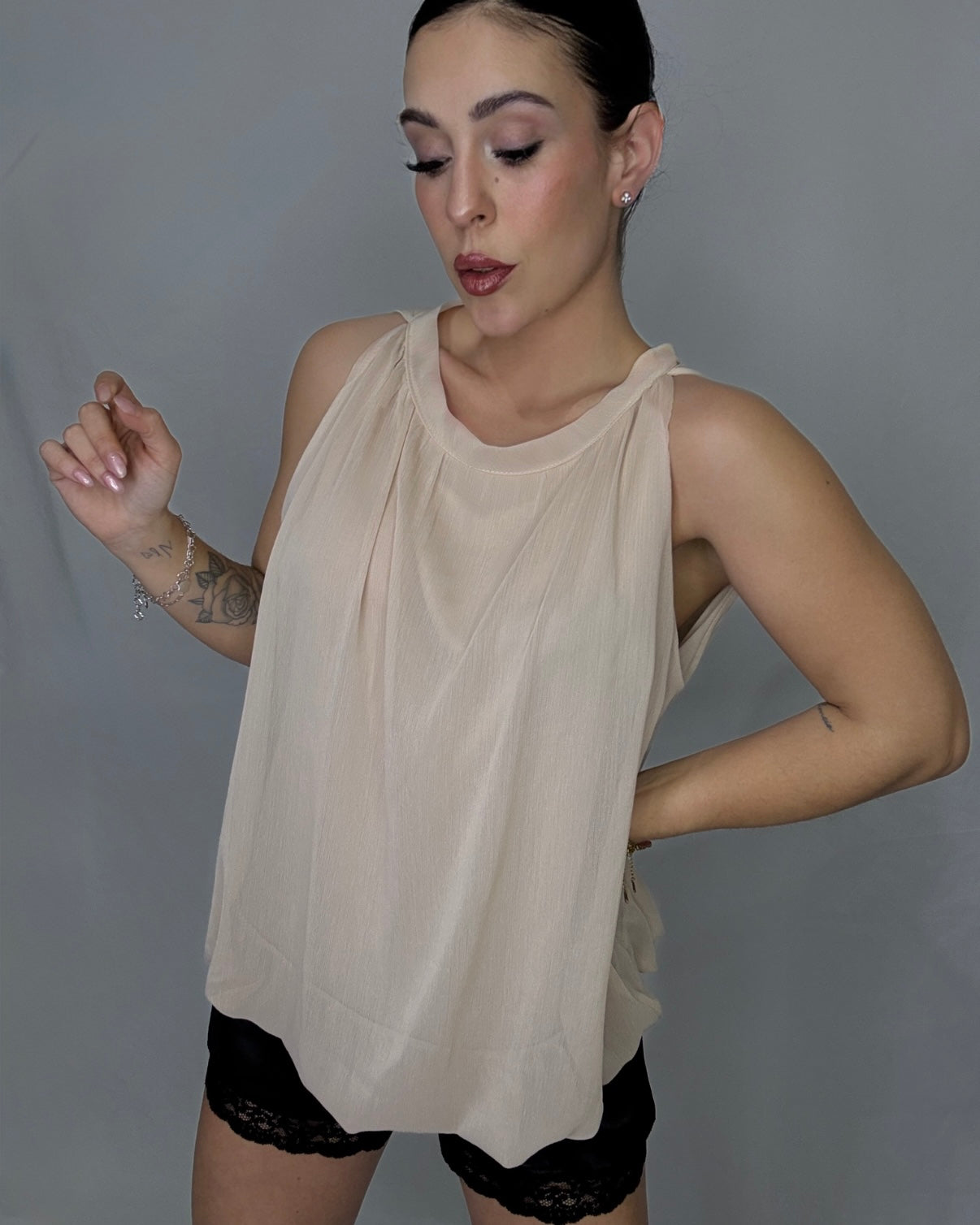 Blusa tul beige
