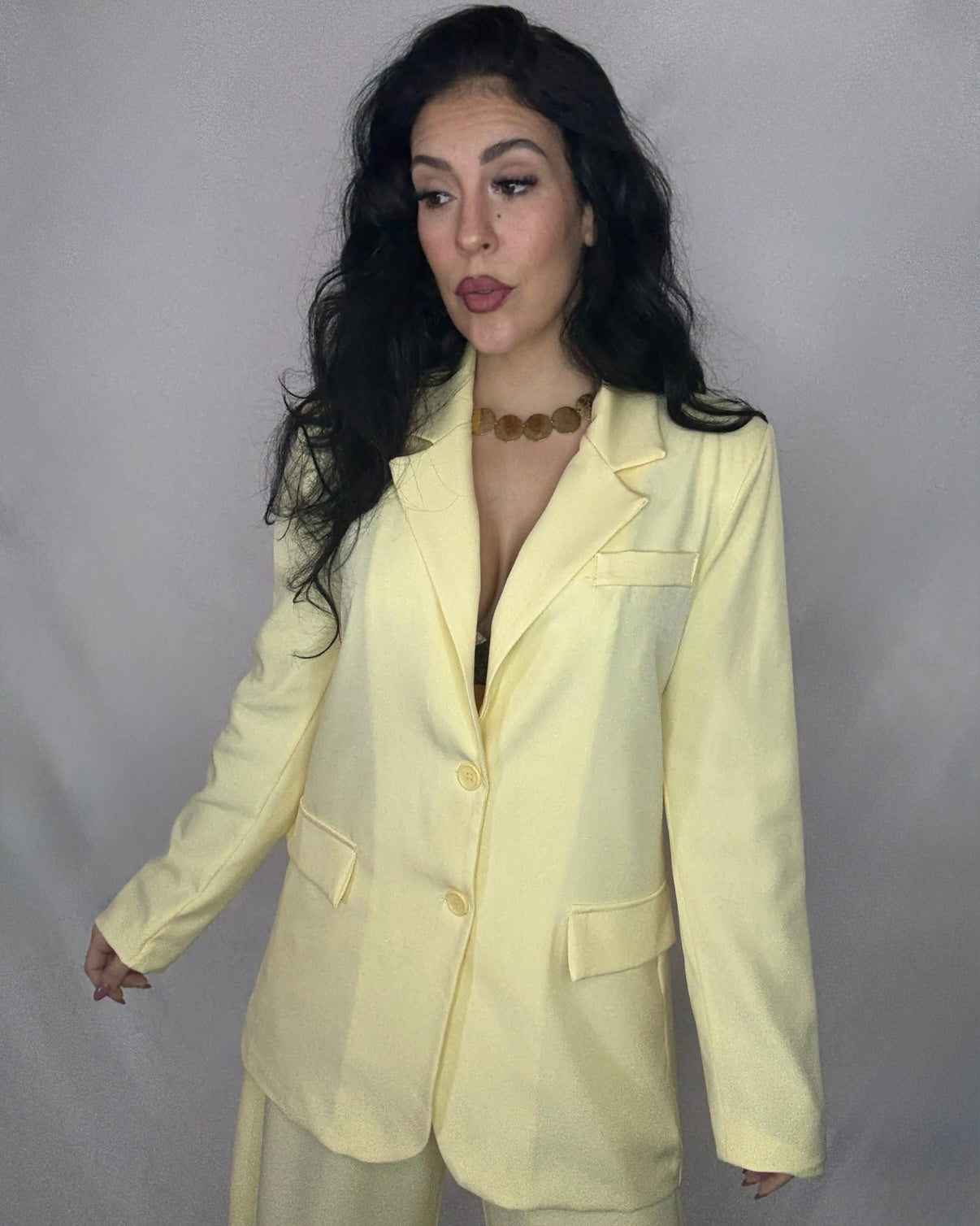 Traje bombacho amarillo