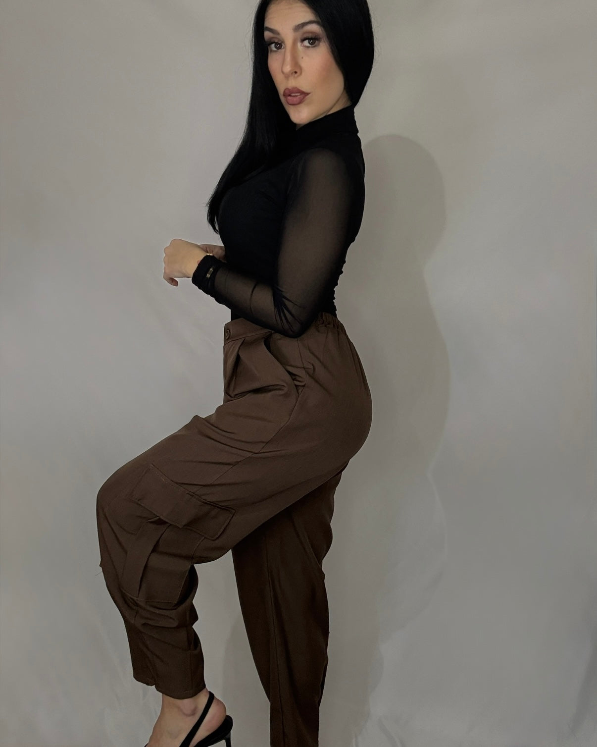 Pantalón bolsillo marrón