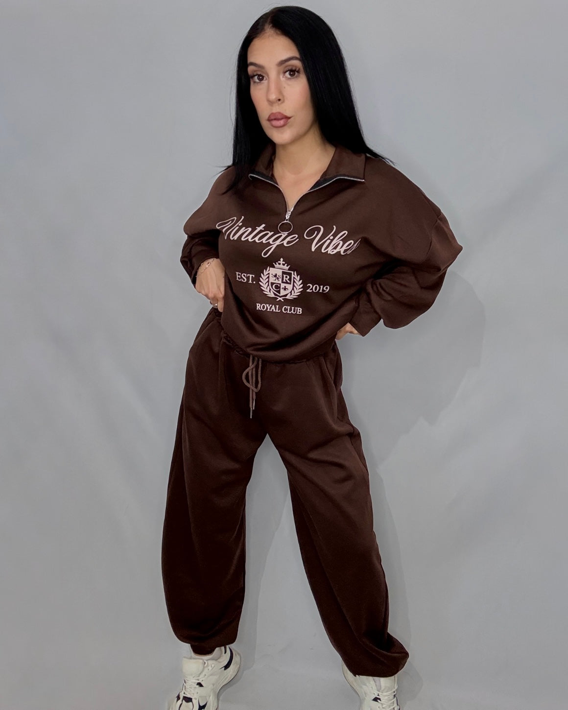 Conjunto Vintage marrón chocolate