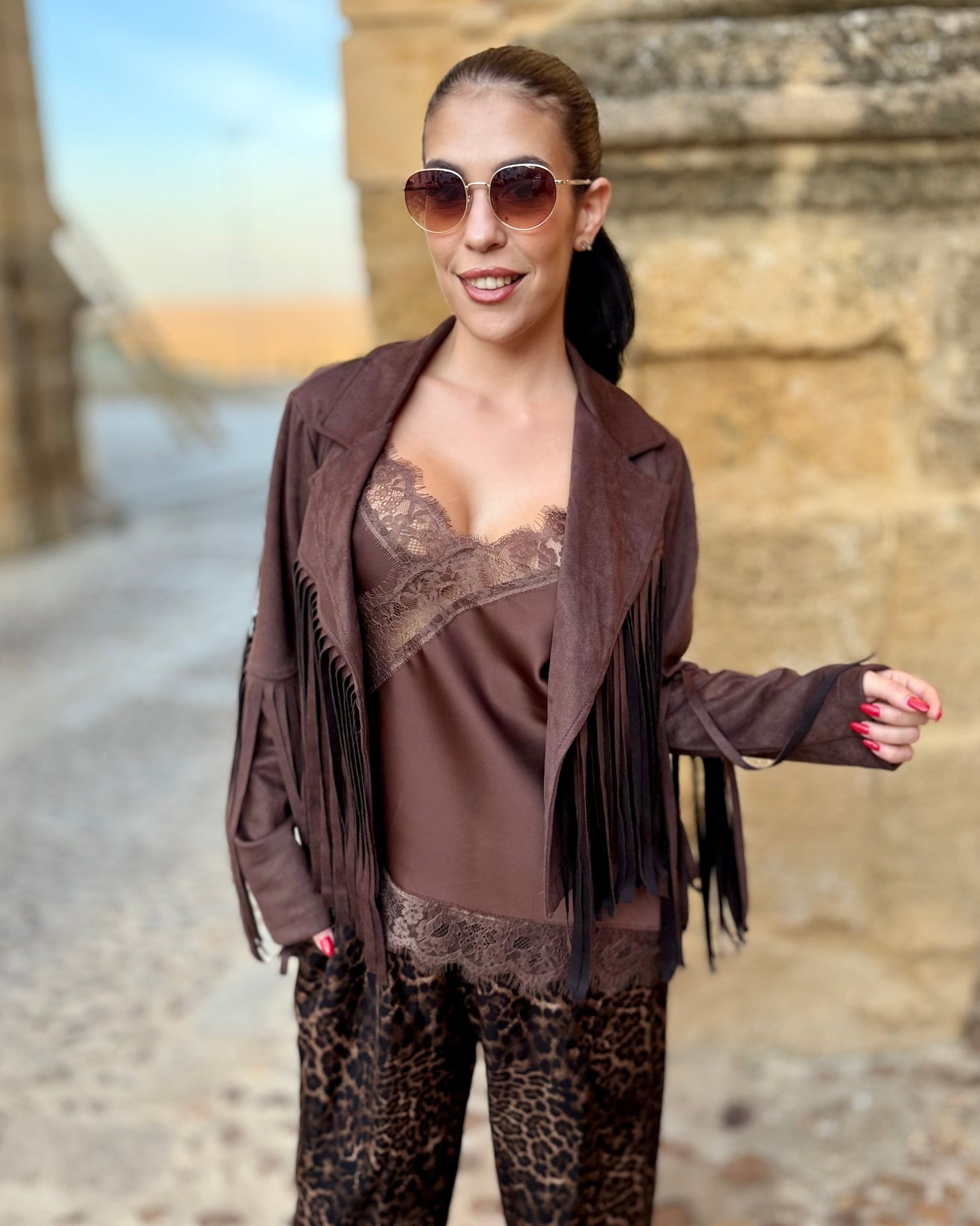 Chaqueta flecos chocolate