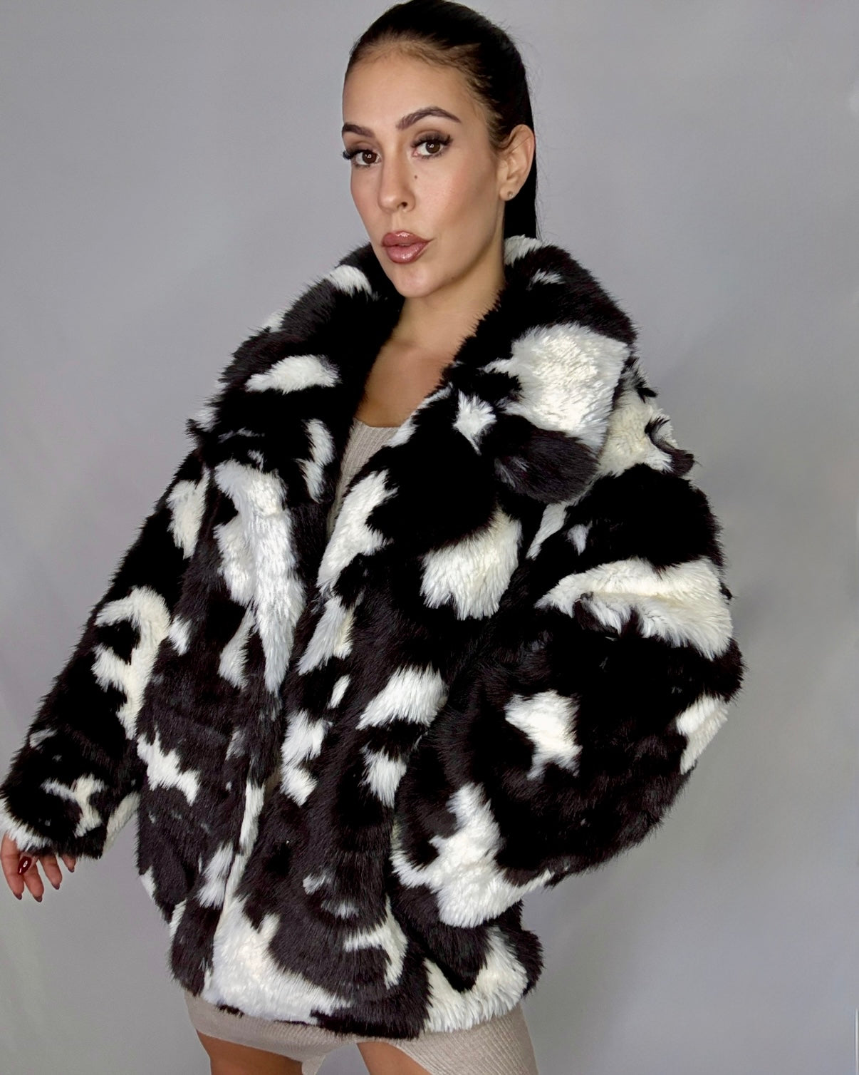Abrigo pelo cow print