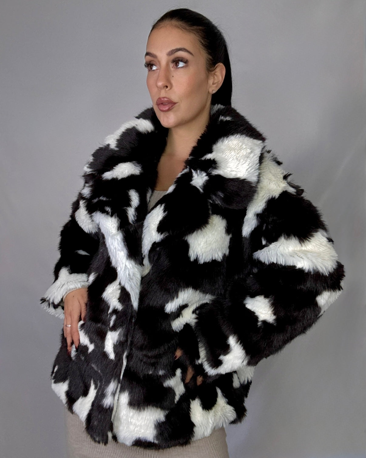Abrigo pelo cow print