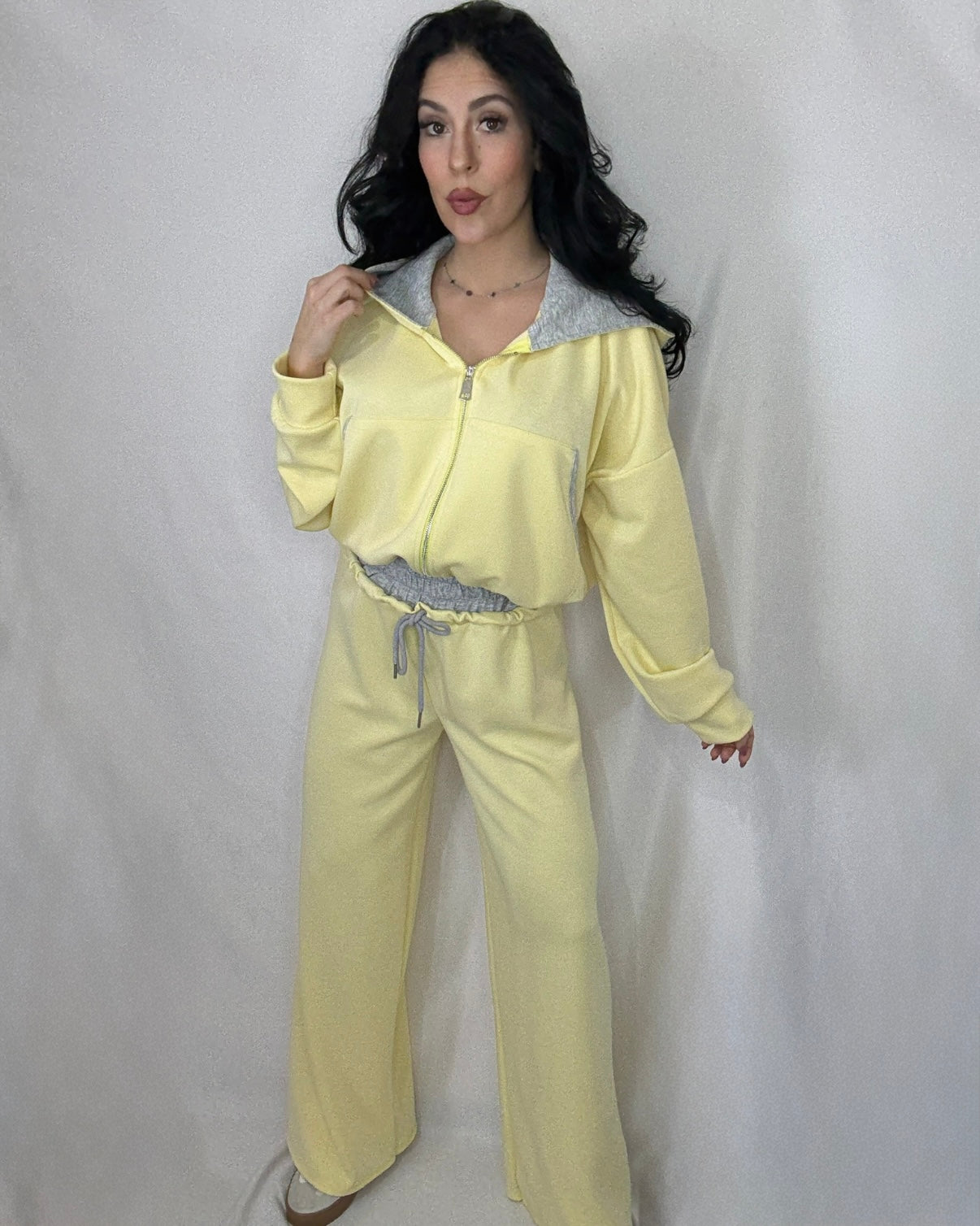 Conjunto combinado amarillo