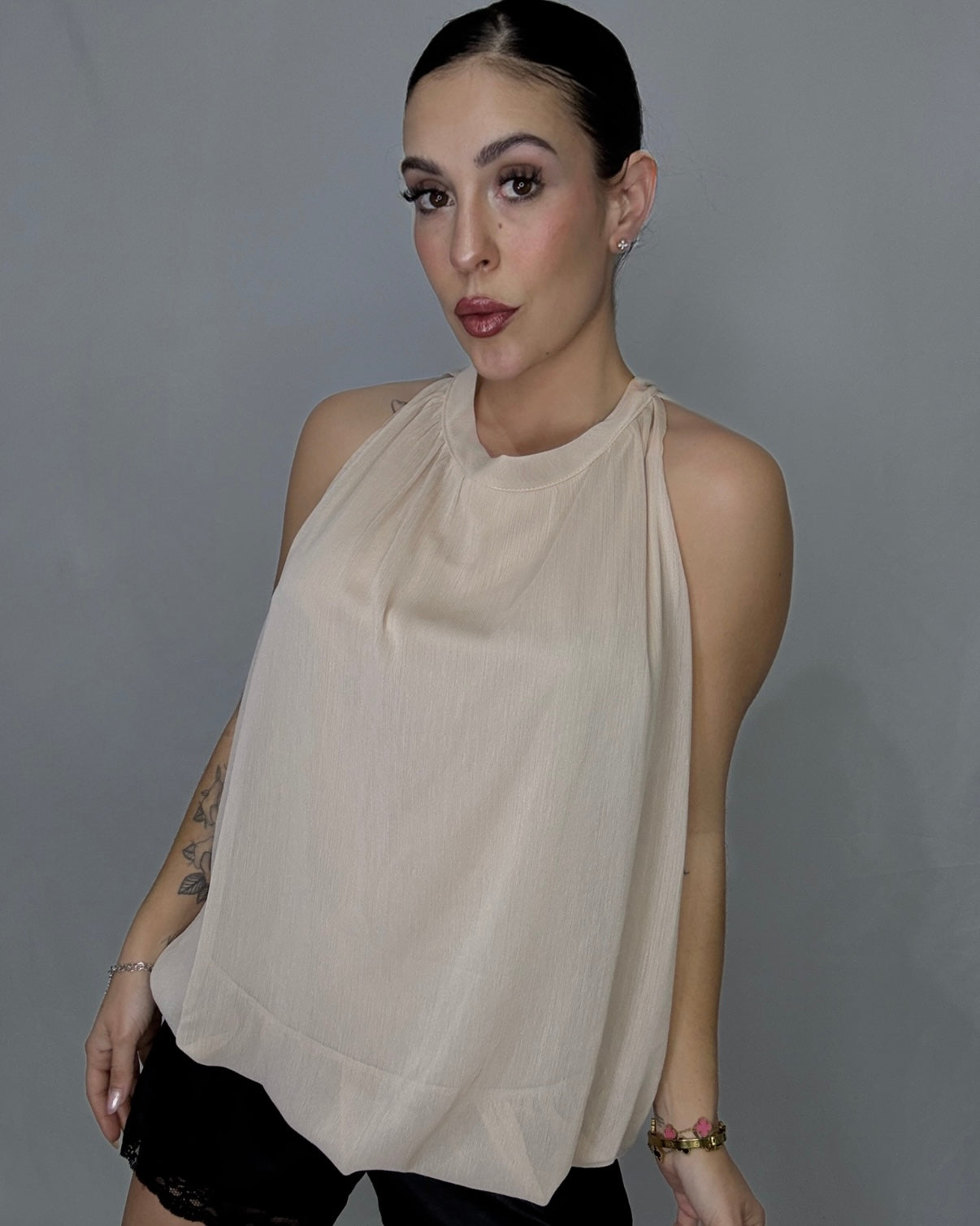 Blusa tul beige