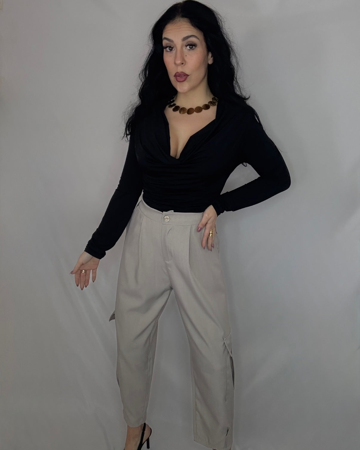 Pantalón bolsillo taupe