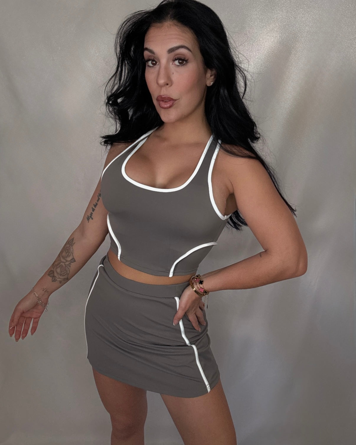 Conjunto pádel taupe