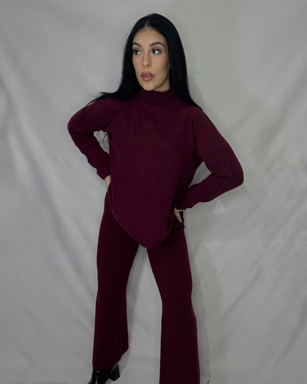 Conjunto punto Nuria Burdeos