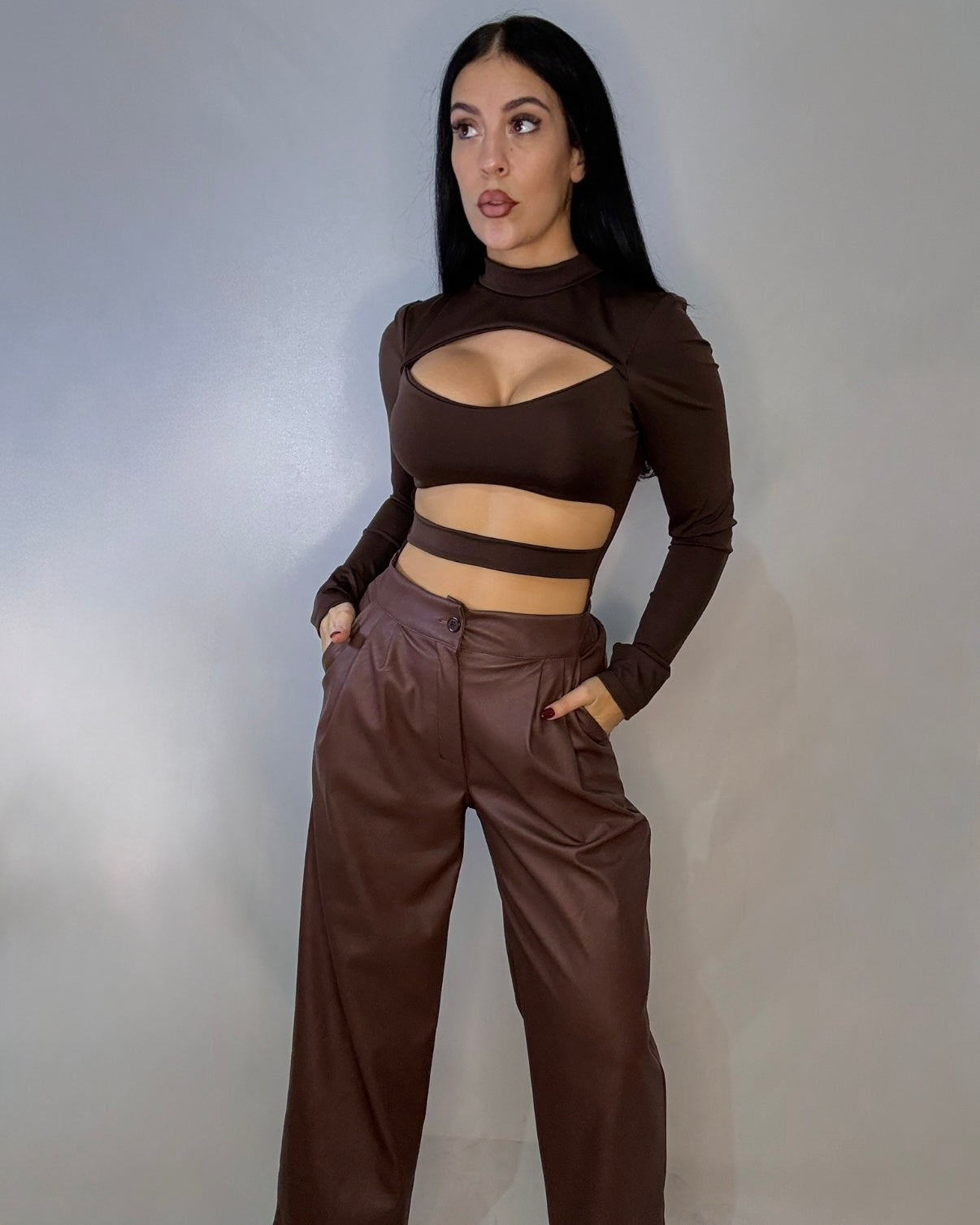 Pantalón polipiel marrón chocolate